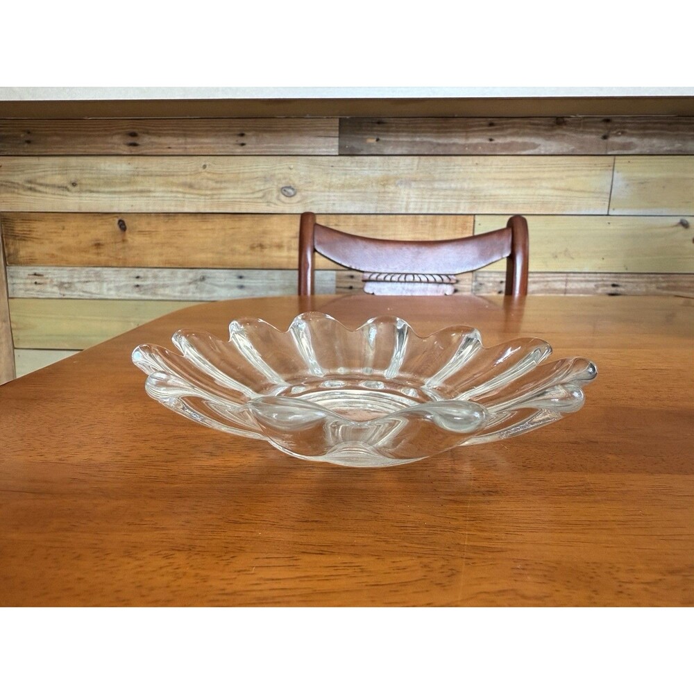 Federal Glass Vintage Celestial Flower Petal Bowl MCM - Picture 4 of 4